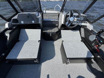 Моторная лодка Realcraft 470 NS NEO