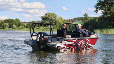 Моторная лодка Realcraft 470 NS NEO