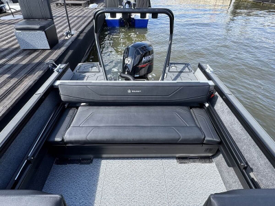 Моторная лодка Realcraft 470 NS NEO