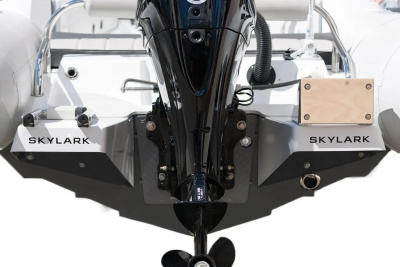 Лодка РИБ Skylark R500 Comfort Line